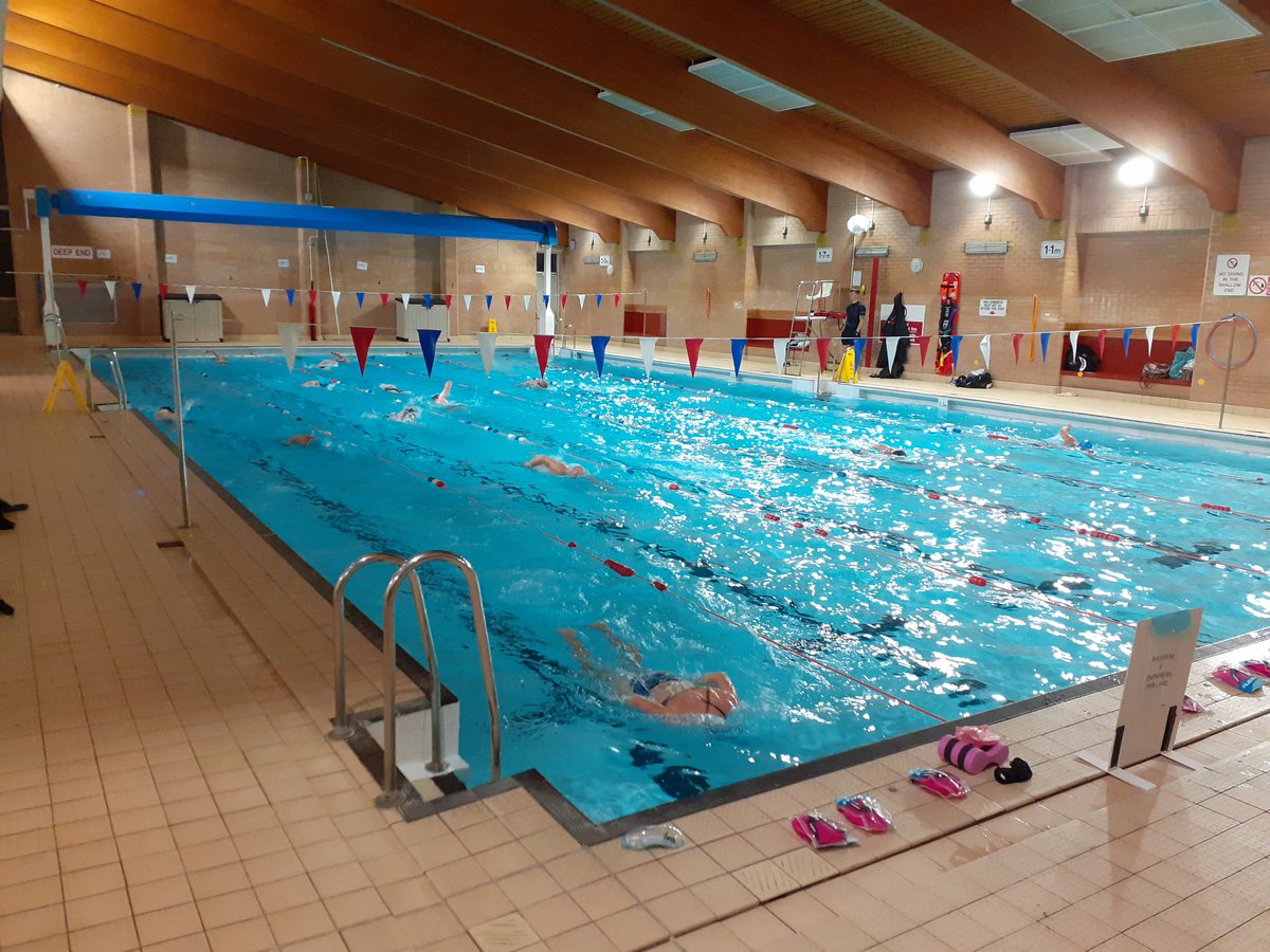 upthebont's tweet photo. Up and at them with a 5.30am club swim this morning. Great to see some tired faces of our members. #upthebont #pybtc #earlymorningswimsession
#trifamily #200members #loveyoursport https://t.co/OMhKVa0NeN