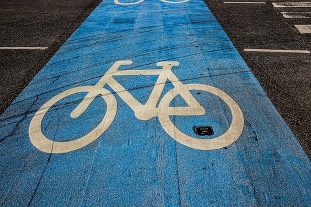 ArcanSalerno's tweet photo. #Salerno ad oggi conta circa 1milione di € di finanziamenti per la mobilità ciclabile ma nessun intervento è stato messo ancora in atto. Che si aspetta? https://t.co/cllY6zjUBg