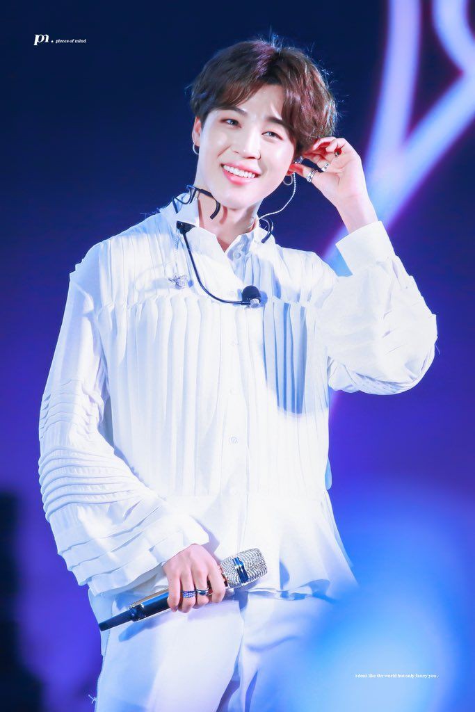 ⊰⊹ฺJimin is an angel sent from the heavens : a delicate thread