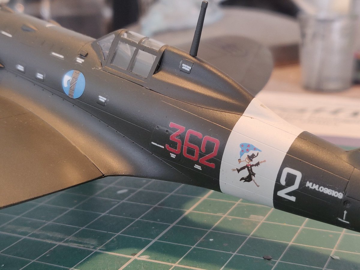 Howard_Barrett's tweet photo. Reggiane Re-2005, Special Hobby kit done! Didn't go too hard on the weathering as these didn't see an awful lot of service. Overall happy, kit is difficult enough to challenge but easy enough to get a good finish, happy!
#ScaleModel #re2005 #specialhobby https://t.co/nOj36nJ1he