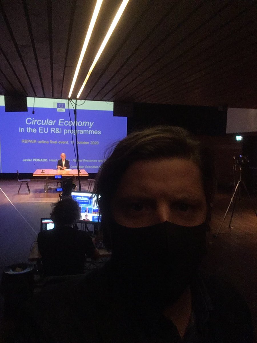 Kicking off the <a href="/REPAiR_H2020/">REPAiR</a> #repair_h2020 closing conference online. Here is how it looks behind the scenes...