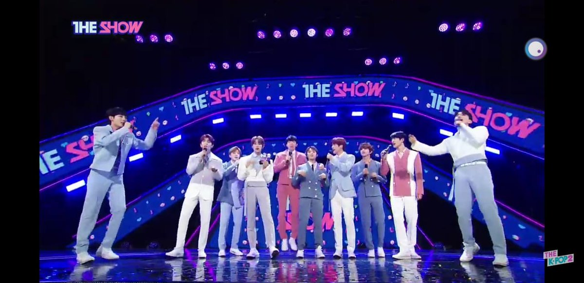 Bamtaek1's tweet photo. Goldenness, felicidades esto no solo es un logro más para Golden Child si no también para nosotras como fandom lo dimos todo y lo logramos 💜.
#Goldenchild2ndwin @GoldenChild 
#PumpItUp1stWin #GolChaWinforBaeSeungmin https://t.co/LNoDovNtAD