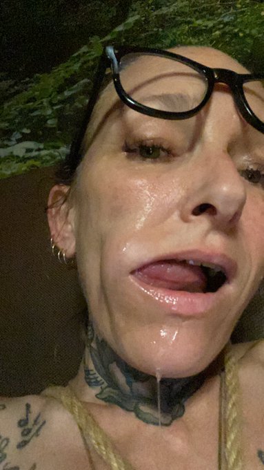 We zijn weer @Thuisnl  😘 https://t.co/PYo9WwOGFc<a class="tags" target="_blank" title="On Twitter" href="/?out=eyJ0eXAiOiJKV1QiLCJhbGciOiJIUzUxMiJ9.eyJpYXQiOjE3MjQ4MTM4NDMsImlzcyI6InR3cG9ybnN0YXJzLmNvbSIsIm5iZiI6MTcyNDgxMzg0MywiZXhwIjoxNzU2MzQ5ODQzLCJyZWRpcmVjdF91cmwiOiJodHRwczovL3R3aXR0ZXIuY29tL1RodWlzbmwifQ.rmfWZoo6lyarZNhUWLVw71lYqUGsqS_P32OvKIHbVRd5nqcTsEsnqzhmV_QvQpgSli8JouUPxY1-YXLbpQIm_A">@Thuisnl</a><a href="/tag/nieuwe"class="tags"><span>#nieuwe</span></a><a href="/tag/gif_buzz"class="tags"><span>#gif_buzz</span></a>