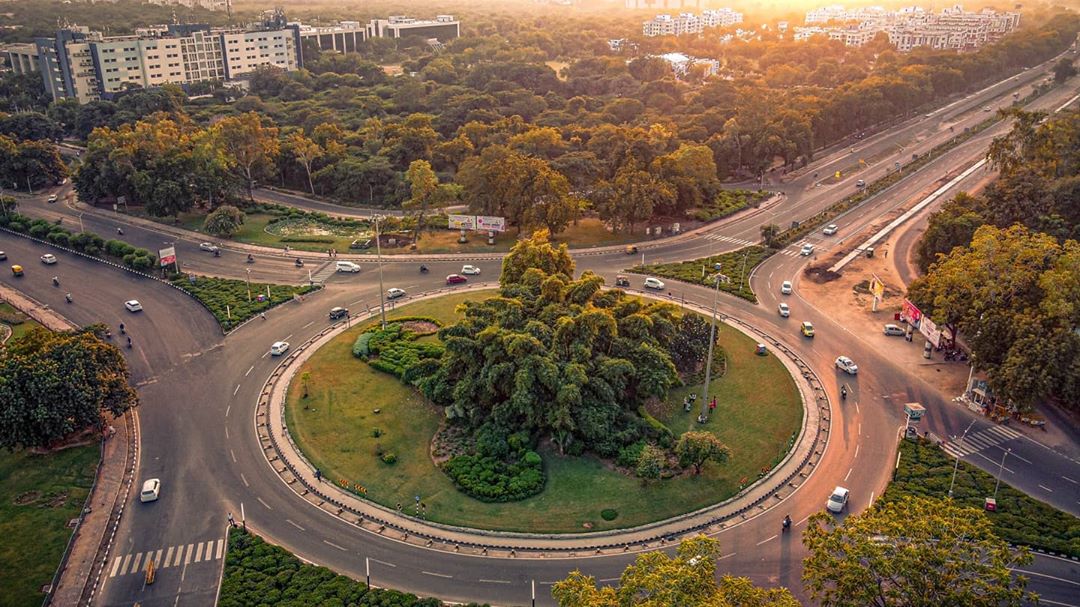 Ch-0 circle, Green city Gandhinagar #Gandhinagar #Ahmedabad #CapitalOfGujarat @InfoGujarat @distinfo_gnr