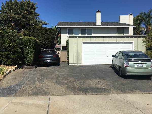Private Room in 3Br Duplex (Goleta) $850 dlvr.it/RjV6nm