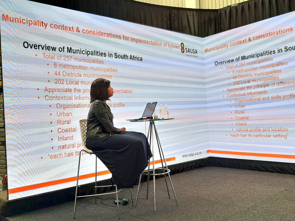 environmentza's tweet photo. @SALGA_Gov Mr Donald Cupido has acknowledged &amp; appreciated the support that @KfW_FZ_int has provided &amp; its continuation to invest towards municipalities @eThekwiniM @Go_Durban @Dotransport #TransportMonth #DevelopingCyclingCities https://t.co/4mPQBChUwv