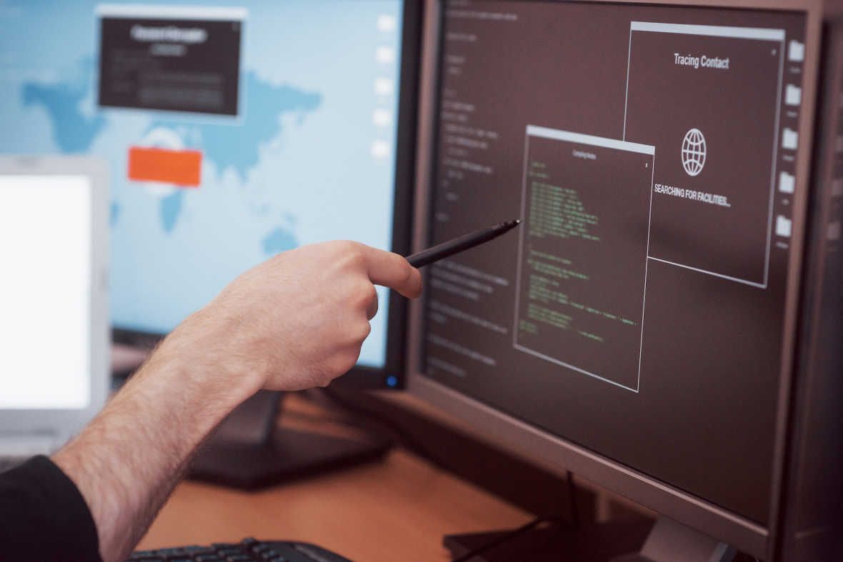 Het welbekende virus kennen we allemaal, maar er zijn meer vormen van cybercrime. Bekijk hier meer: buff.ly/3iUprzp