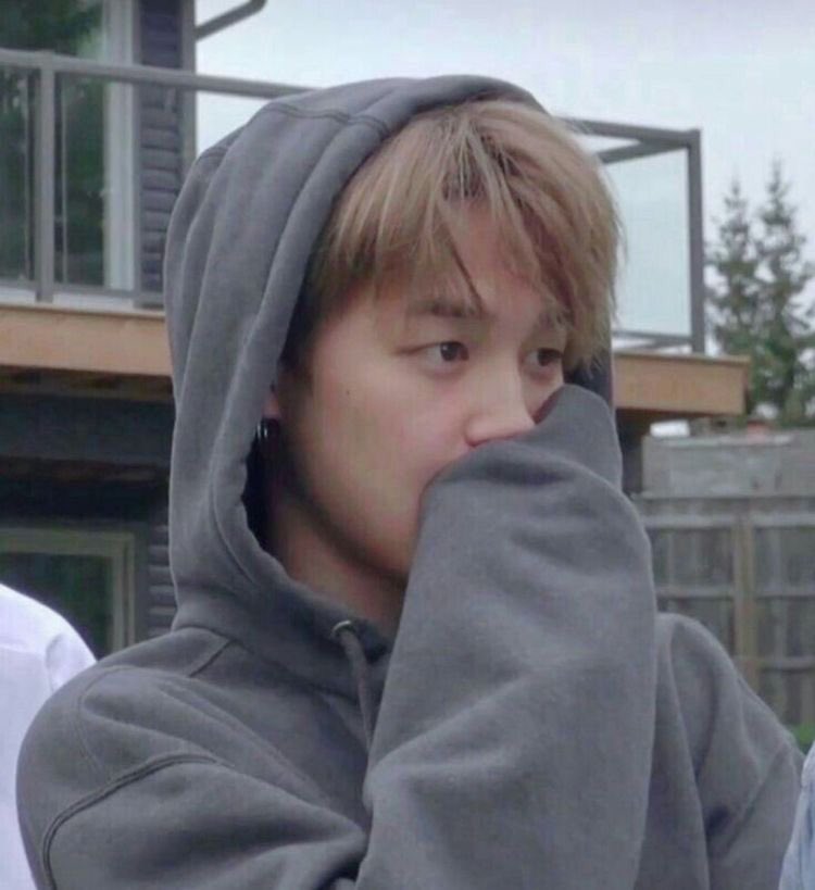 ckyjrnl's tweet photo. Happy Birthday to our baby mochi, eternal serendipity and one of the prettiest angels!! Thankyou for sharing your wonderful talent with us &amp; Thankyou for making us smile with your gorgeous personality,
hope u enjoy your day!borahae!!💜🥳🥺 #LovelyJiminDay #HappyJiminsDay https://t.co/HwlYxBdiLi