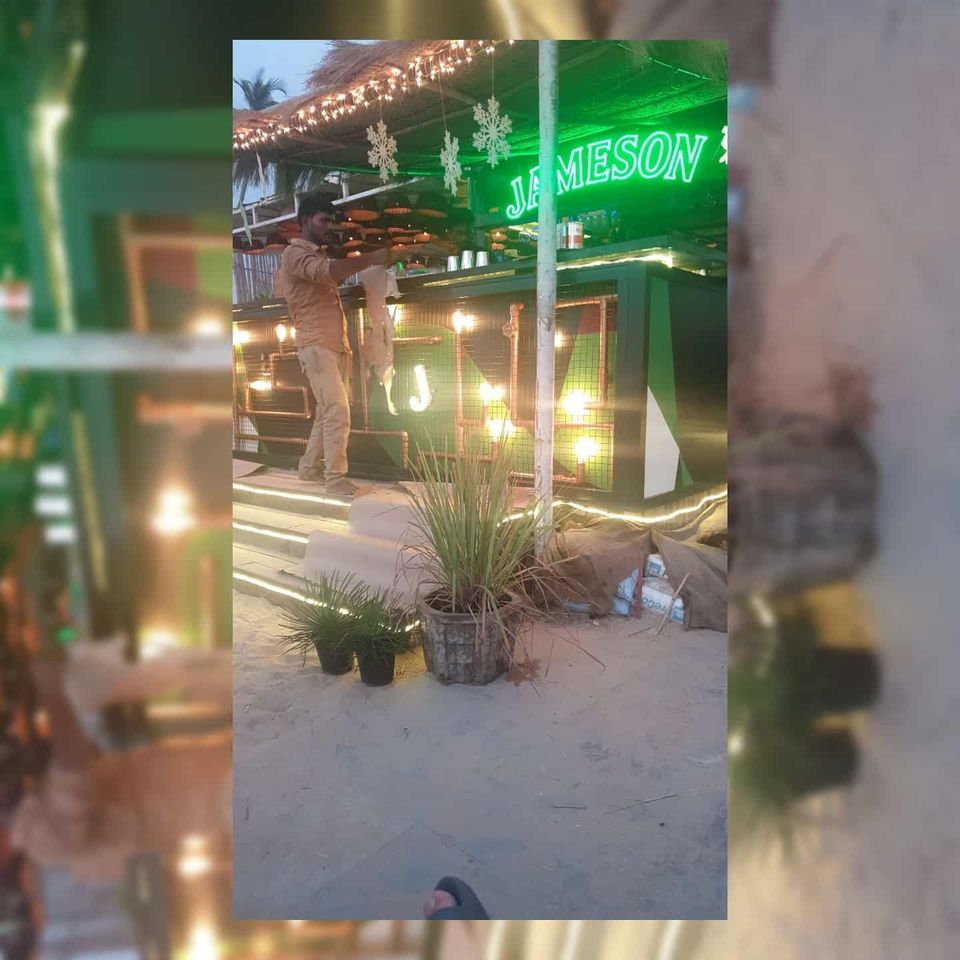 whitenoisestud's tweet photo. Jameson Branding at Goa !!!
#branding #retail #RetailDesign #retailbranding #goa #jameson #green #outdoor #beachlife #beachbody #LightsUp #marketing #marketingstrategy #bar #restaurants #shacks #wnstud #exteriordesigner https://t.co/CzyJnwyQRv
