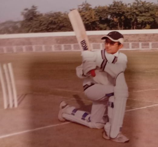 rahultewatia02's tweet photo. How it started                How’s it going https://t.co/aFKQCnmAYO