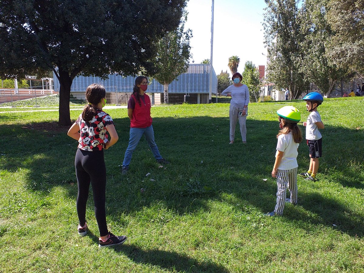 T’agraden els ocells? Saps quins pots trobar a Cornellà? Aquest diumenge a la #jugatecambiental ho descobrirem plegats! A més també hi haurà l’espai de joc a partir de les 11.30h.
@fundesplai_ea <a href="/JugatecaAMB/">Jugatecambiental AMB</a> @QFerACornella