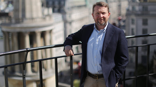 CristaGalliVC's tweet photo. Our portfolio company @Arthronica has announced Dragon's Den star and founder of @MoonpigUK Nick Jenkins as its latest investor 👏🚀

Congratulations to the Arthronica team - great to see #CristaGalli is in such good company 🙌

#TimeToGrow #CristaGalli https://t.co/DHUqe4XPJ7