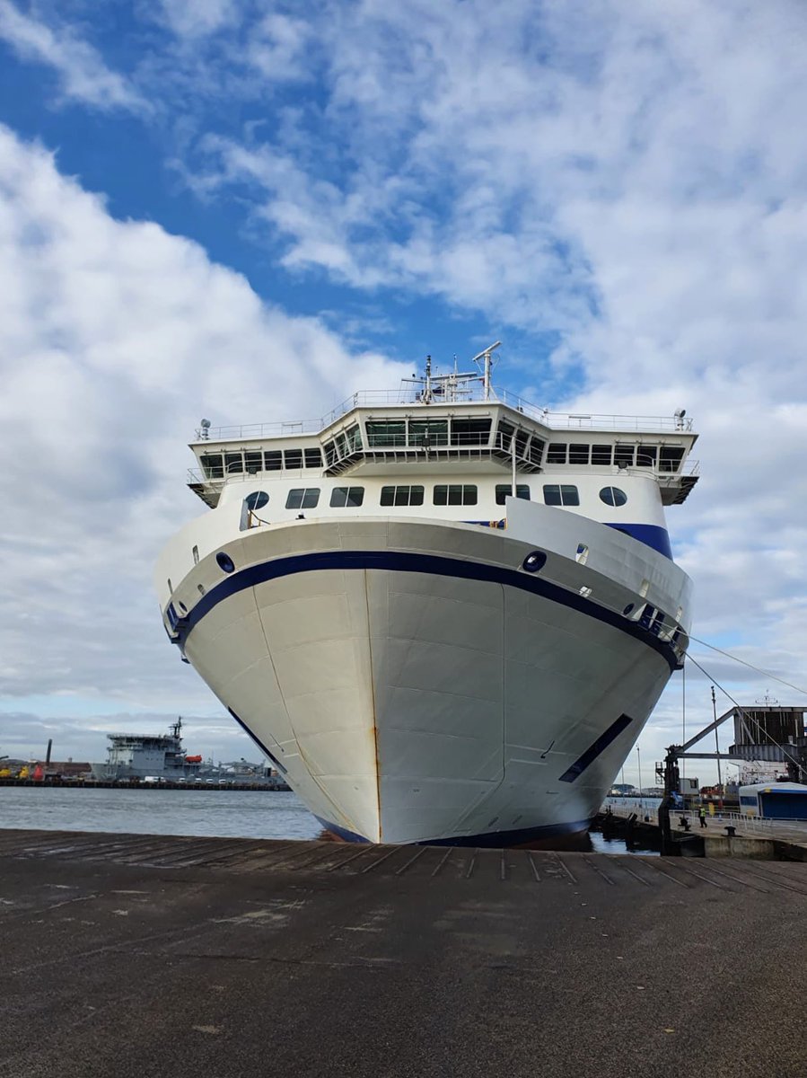 BrittanyFerries's tweet photo. A few photos of Galicia from earlier this morning 💙 https://t.co/ZsajbF6wrb