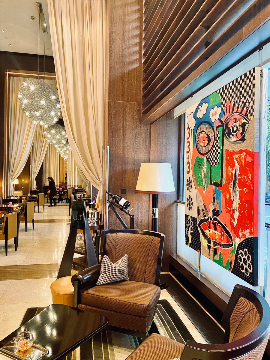45ParkLaneUK's tweet photo. Introducing our latest art exhibition by vibrant artist Raul Castillo, who draws inspiration from all aspects of life – the cynical, political and comical. His work is an avalanche of colours, shapes and thoughts that intrigue and excite. On display until November 3! 🎨#DCmoments https://t.co/KZ1XTPyq0y