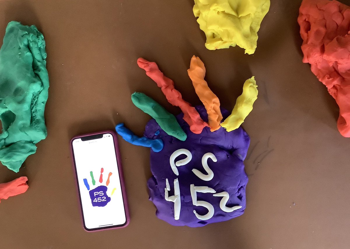 PS 452 Kindergartner Zoe made a great play doh hand! Thanks for sharing the picture Ms. Best! #LoveLearnDo452