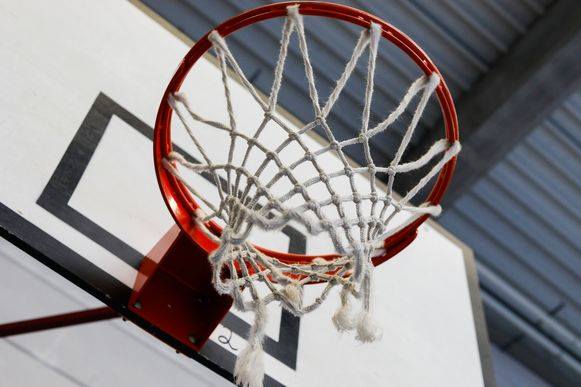 ❗️ Vanaf morgen, 14 oktober, schakelt de sportwereld over op code oranje. Wat houdt dit in voor de sportclubs in Denderleeuw?ℹ️bit.ly/3nMW99t