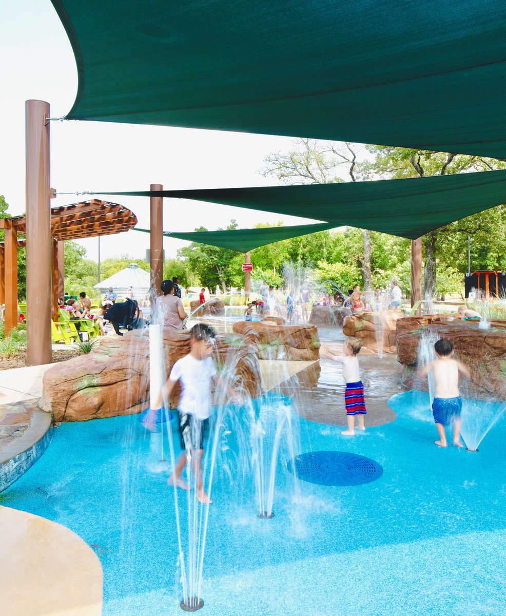 USA_SHADE's tweet photo. Now that summer is over, it’s time to plan ahead and 🆙grade your splash pads with shade #usashade https://t.co/JV7wlDUUmP
