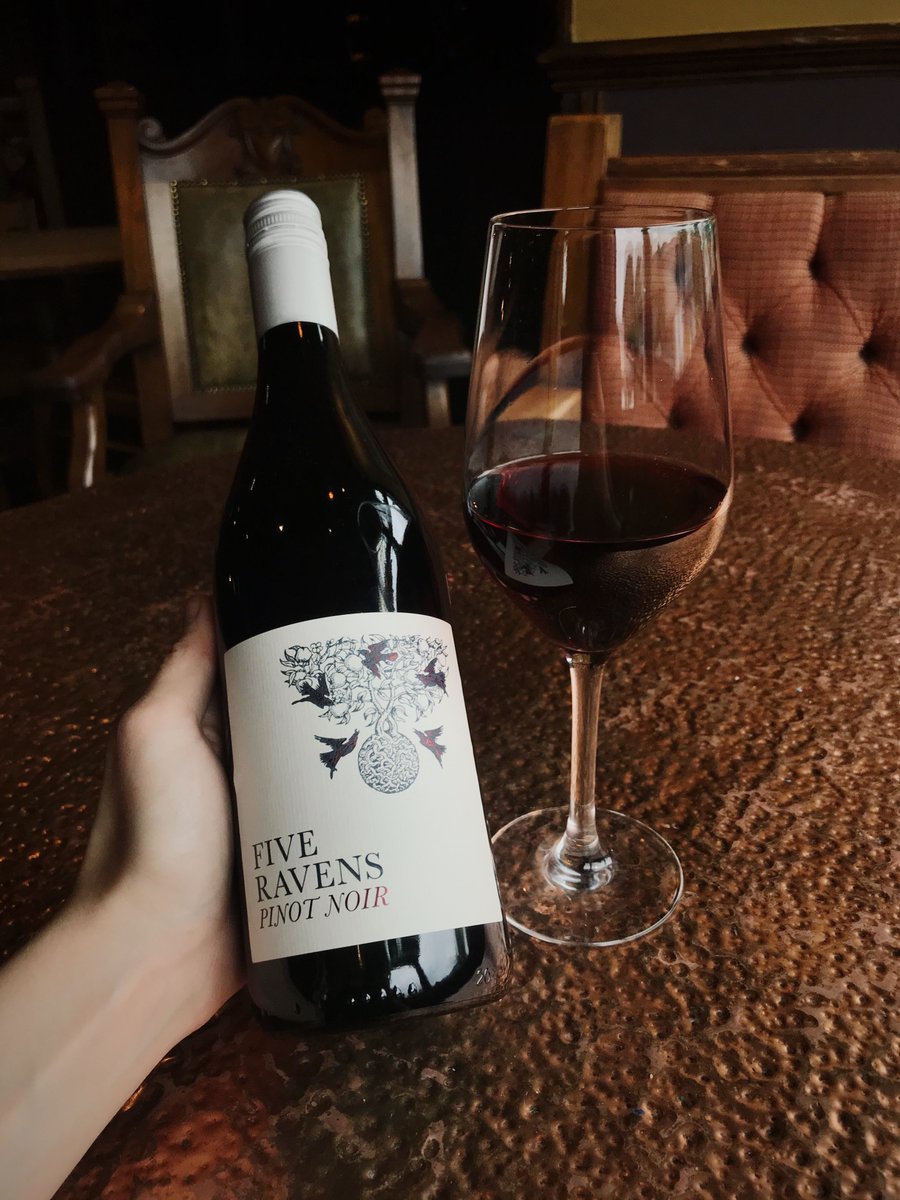 brandlingvilla's tweet photo. We’re not all about beer, we love wine too. Plenty of space for walk ins tonight. Come get yourself a glass, or a bottle, depending on how your Tuesday is going.
#FancyWine https://t.co/M5BZOVC67j