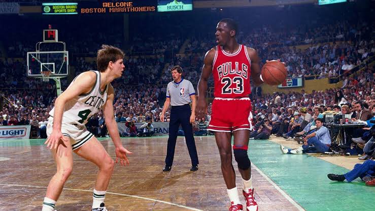 In the 85-86 first round MJ averaged 43.7, 6.3, 5.7, 2.3, 1.3. They lost 0-3 to a prime Celtics, widely considered the third best basketball team ever.In Lebron’s second season he missed the playoffs, averaging 27.2, 7.4, 7.2, 2.2, 0.7.