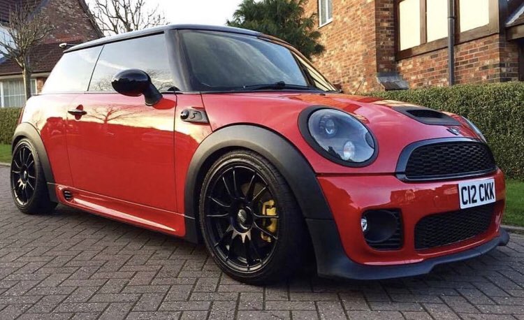 CarlisleRoses's tweet photo. After a hard few days of voting the minge of the month goes to cal wilson,he has won this brand new mini sources have said that he has wanted one for ages and has never told anyone he has a car hope you enjoy it cal xx Votes for top shagger still going on. #halaroses https://t.co/yUxTszWeiM