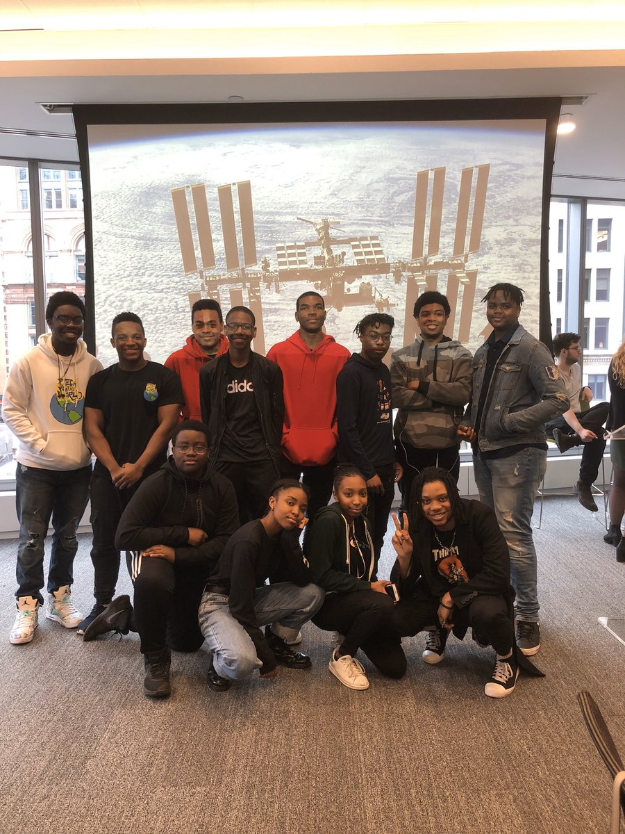 Recently, I was asked what drives my energy and the answer is simple: empowering young people and allowing them to realize their full potential! 

Shoutout to all the @PTECHNETWORK students. You inspire us all #PTECHSpiritWeek