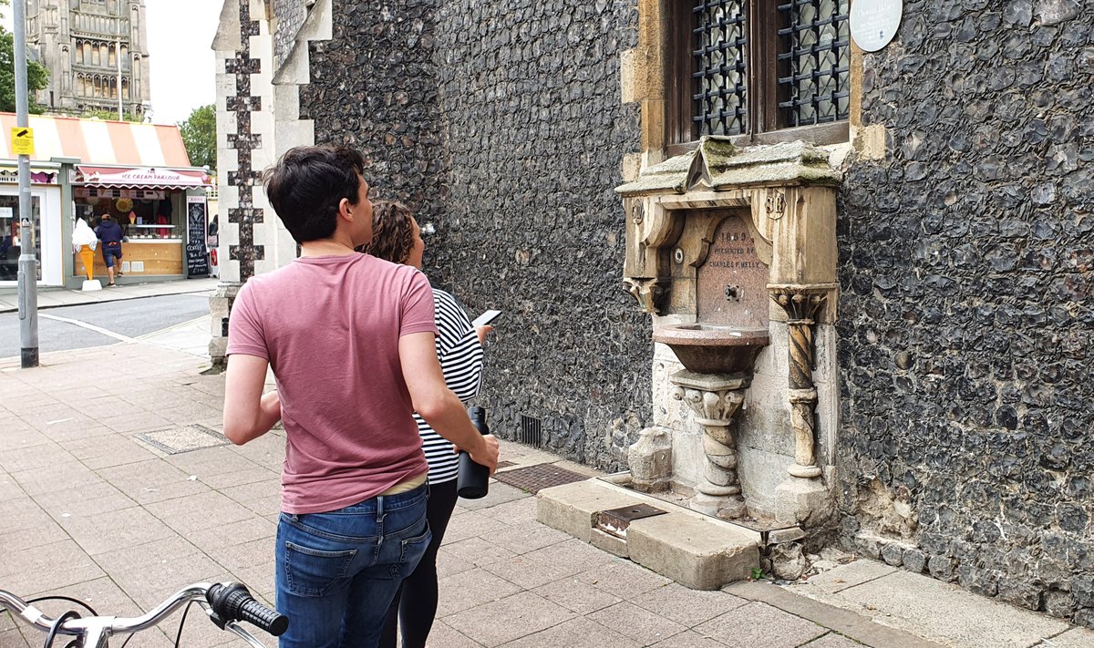 CityEscapeGames's tweet photo. Find secret places in Norwich &amp; solve a mystery  🤯
Like and share to get your friends involved! 
https://t.co/oyeI20qqk5
See 🏰 | Solve 🧐| Enjoy 😄 https://t.co/xqEFL8PBq1