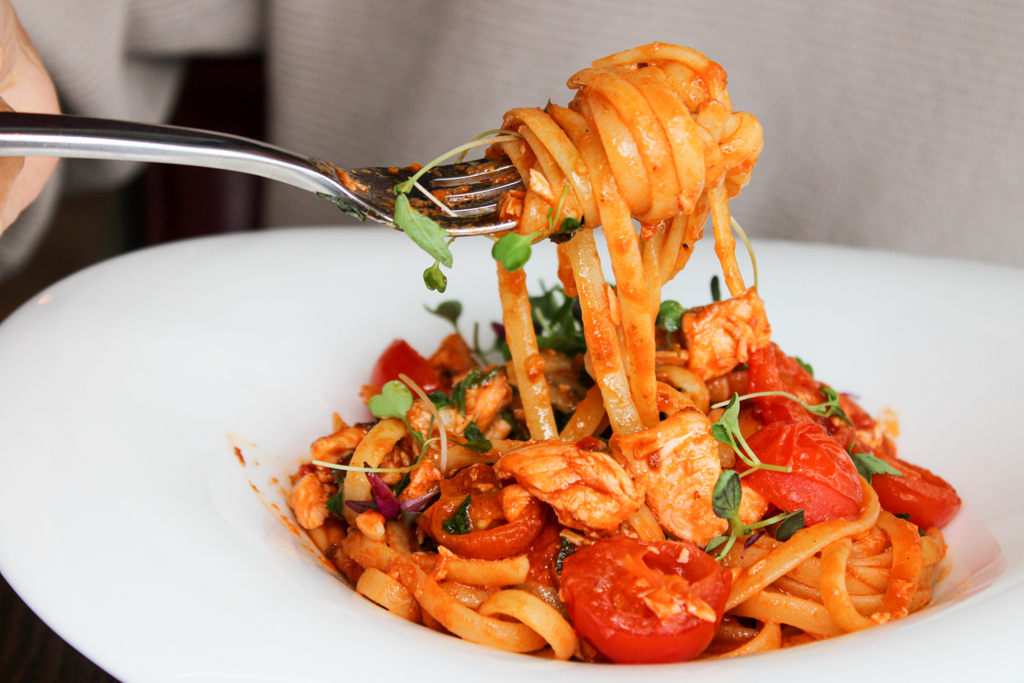 Penne tomato &amp; basilico,crab and prawn tagliatelle or frutti di mare. Which ones your go to pasta?

#italianfood #food #foodporn  #pasta #foodie #italy #pizza #foodblogger #foodphotography #foodlover #cucinaitaliana #italia  #italian #yummy   #lunch #london #canarywharf