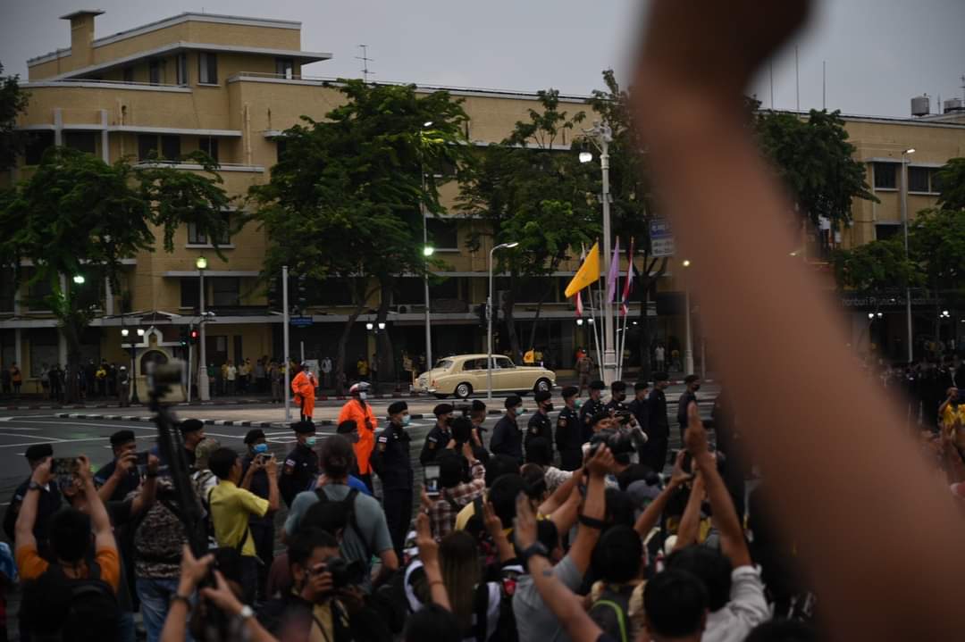 ยกให้เป็นรูปในประวัติศาสตร์ |||
#กษัตริย์ขยะสังคม