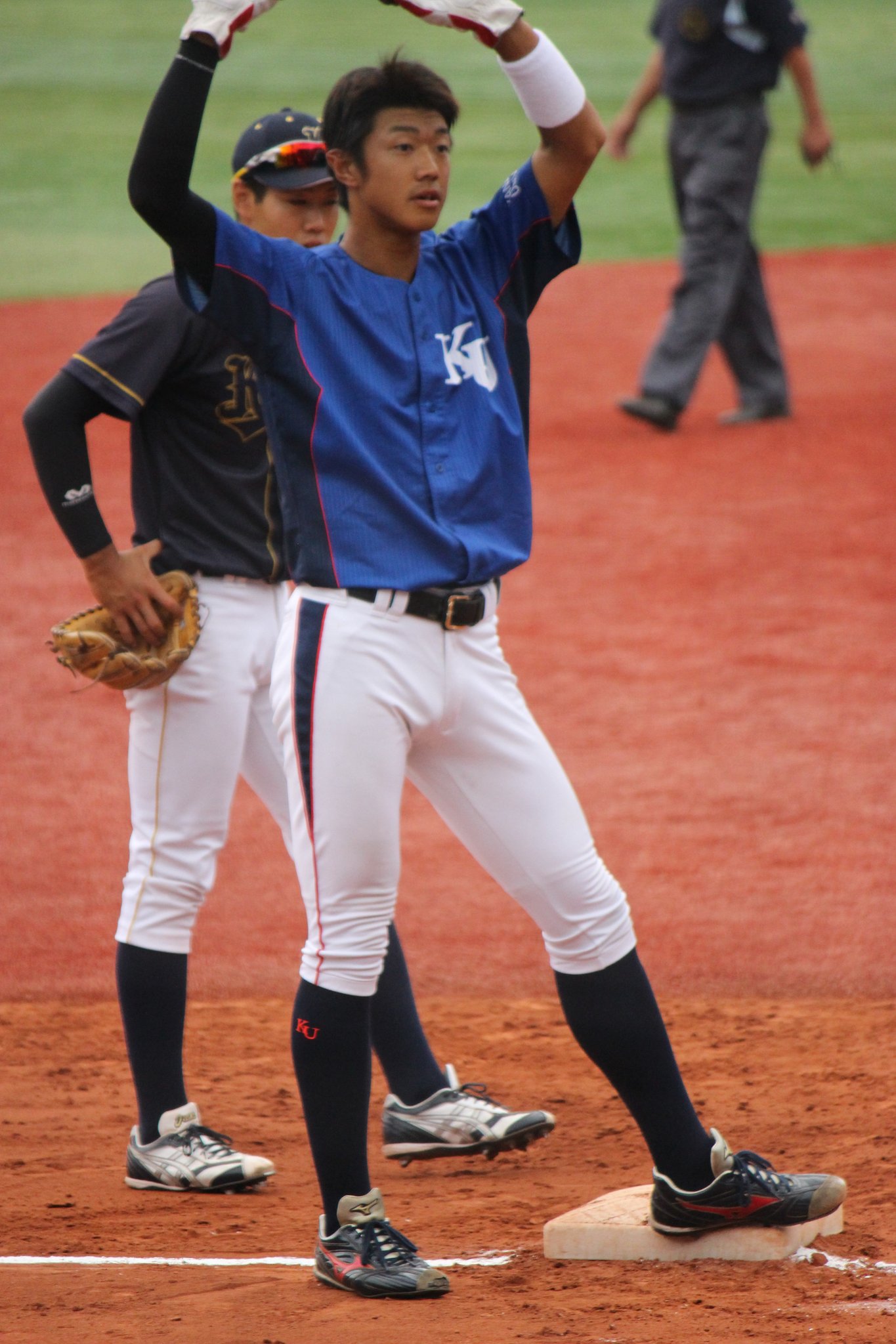 梶原昂希選手　ユニフォーム 横浜DeNAベイスターズ 梶原昂希選手 ユニフォーム - メルカリ
