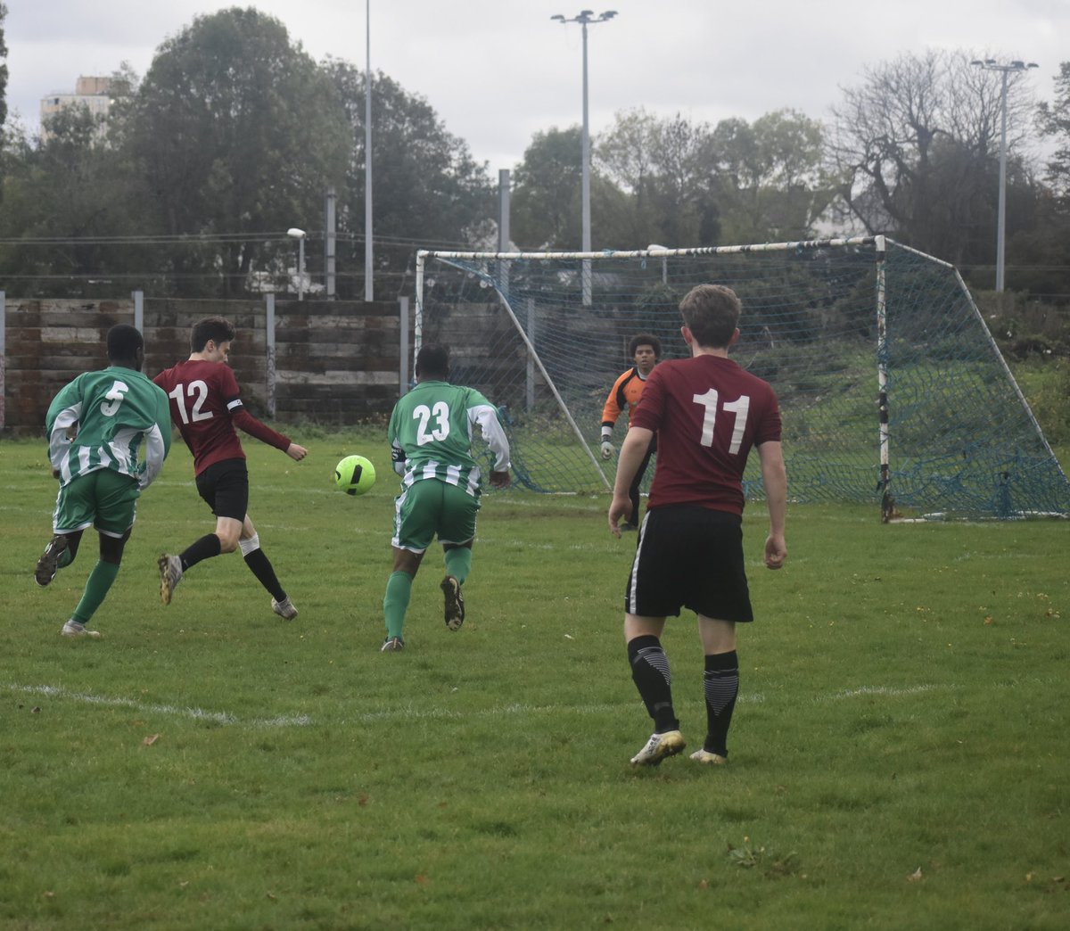 KinjaFC's tweet photo. An 1️⃣1️⃣ goal thriller!

Our mens team opened their season with a 7️⃣ - 4️⃣ win away to Acton Ealing Whistlers

👏 Well done boys!

 📸 Enjoy some action shots of the game by @kira_evangeline

#KinjaFC #kinjafootballpathway #MensFootball #Grassroots #Wembley #London #LondonFootball https://t.co/smYp6mQXWt