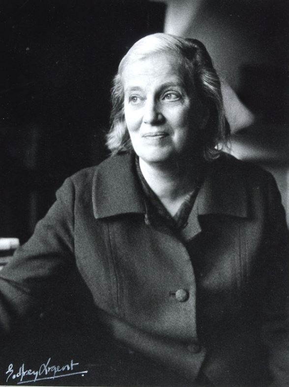 Nominated more than once for the Nobel Prize, Dorothy Hodgkin (1910-1994) won in 1964 for her work on penicillin and vitamin B12. The English chemist and Nobel laureate also deciphered the structure of insulin in 1969 after 35 years of research.  #AdaLovelaceDay  