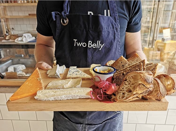thebristolloaf's tweet photo. Our cheese boards are curated by #twobelly & taste even better with natural wine by @bristol_vine - pay NO CORKAGE on Mon & Tues! 😁
•
#nocorkage #freecorkage #cheeseboard #grazingboard #sharingboard #sharingplatter #naturalwine #cheeseandwine #cafeculture #bristolfood https://t.co/S3jBgGE057