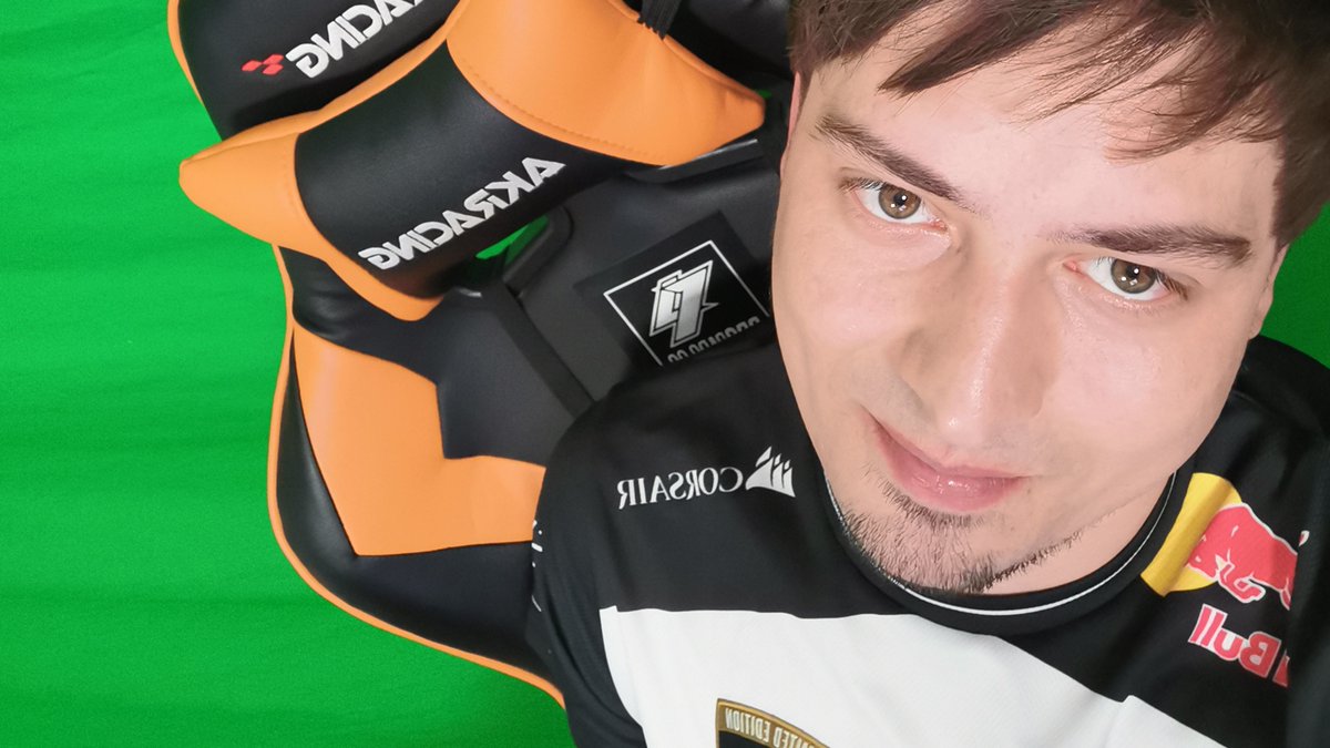 reen624's tweet photo. [#STREAM]

Weiter geht´s in der @GoBIGLeague Bronze! 
#workhard #gobig #gemeinsam

Spiel mit! Sei dabei!
14:00 Uhr #live

https://t.co/6bitD0QYBH

#TEAMREEN #TwitchDE #REEN624
#CSNEWS News? @CSNewsDE
#propadsGG Design! @propads_gg
#1337Camp Skill?@1337Camp https://t.co/9ZMIa3F8xg