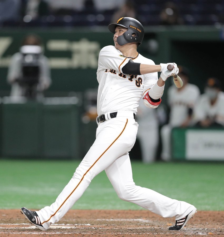 22 坂本勇人の年俸推移と成績を徹底解説 スポンサー契約はしている レディ ベースボール