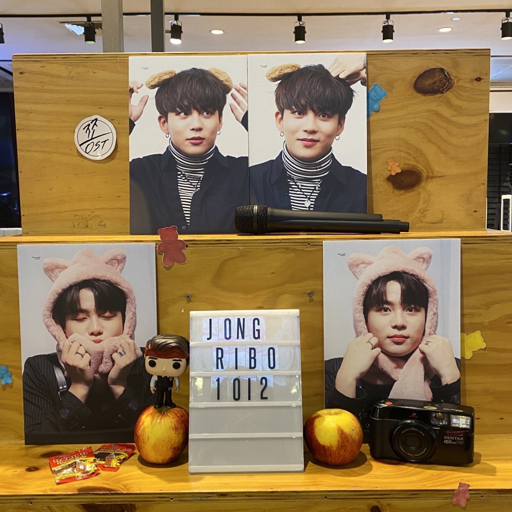 likepurplerain's tweet photo. thank you for holding a jongho birthday event! the decorations of the haribos and foamboards were really cute too 🥺🧡
@JONGRIBO1012 #JONGRIBO1012 @ateezofficial #ateez #에이티즈 https://t.co/ZQ1fiEw9rf