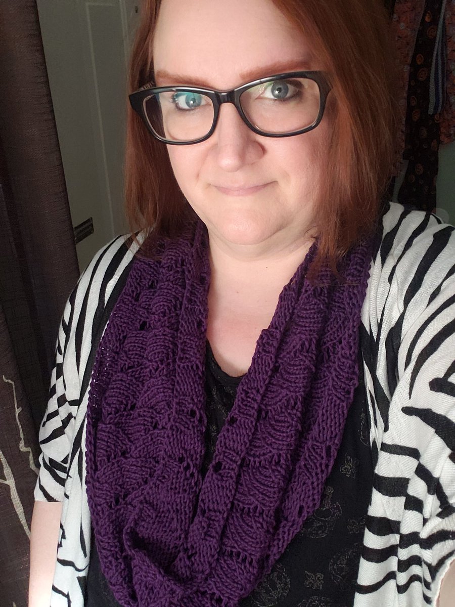 It's done! I have to stop working so fast. Lol #Purple #cowl #CircularKnitting #KnittingInTheRound