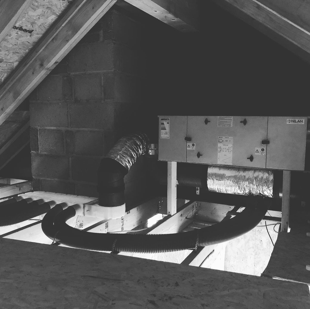 nilan_uk's tweet photo. It’s all go still, and the boys have been busy with this CT150, Our smallest unit at 185m3 combined with our favourite CT300 to ventilate another low energy house! #ecohouse #ventilation #MVHR #ductwork #heatrecovery #IAQ #radial #slservices #nilan https://t.co/btNHYz04S8