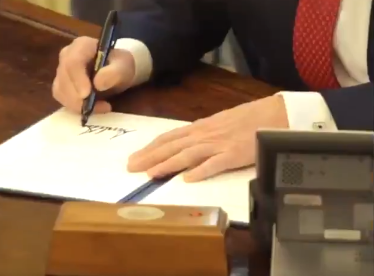 @California9o9 @HKrassenstein @realDonaldTrump When him signing a blank document is what you call Trump 'working'