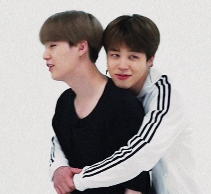 everybody gangsta until jimin hugs you from the back