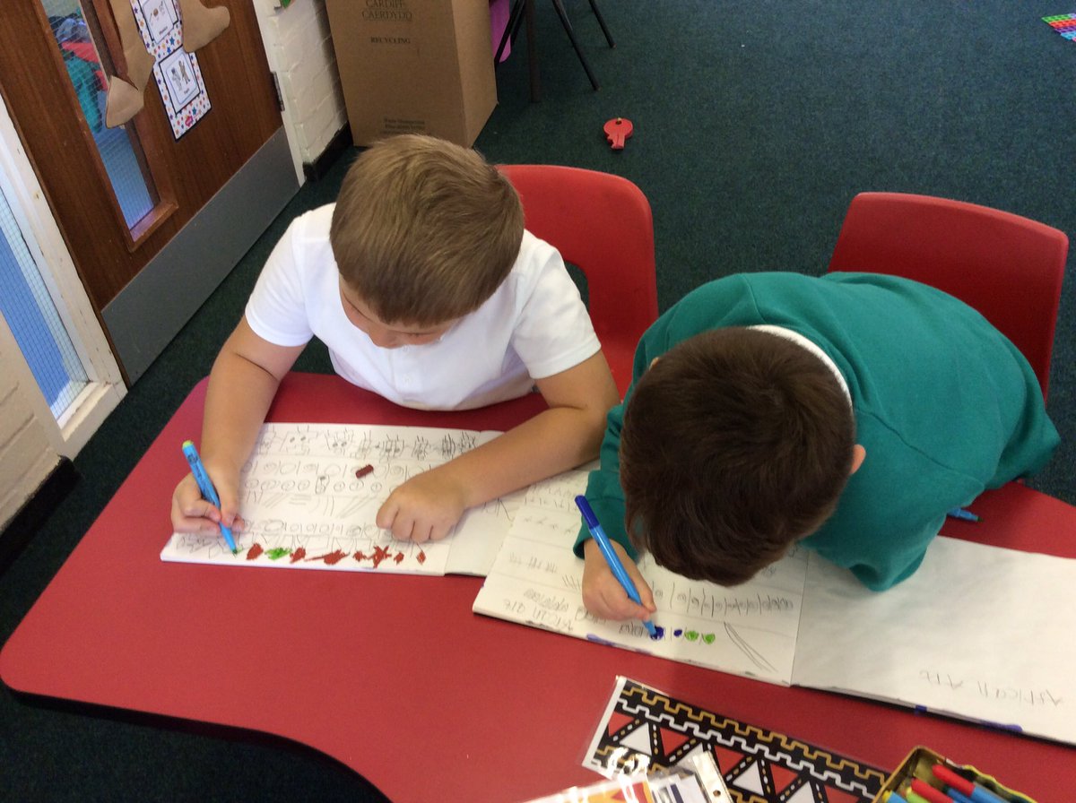 Springwood_Prm's tweet photo. We are carrying on with our African art using different media #springmonmouth #springexpressive https://t.co/KUL8vU9zlk