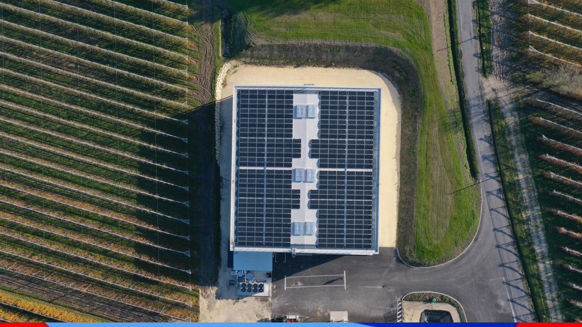 Solar power is all around us, we just need the right tool to channel it.
#SolarMapper🗺️is that tool. By pooling our R&D skills with @googlecloud, we aim to accelerate the deployment of #solarpanels by providing an accurate estimate of the solar potential of sites around the 🌎. https://t.co/hdhbYpgTfs