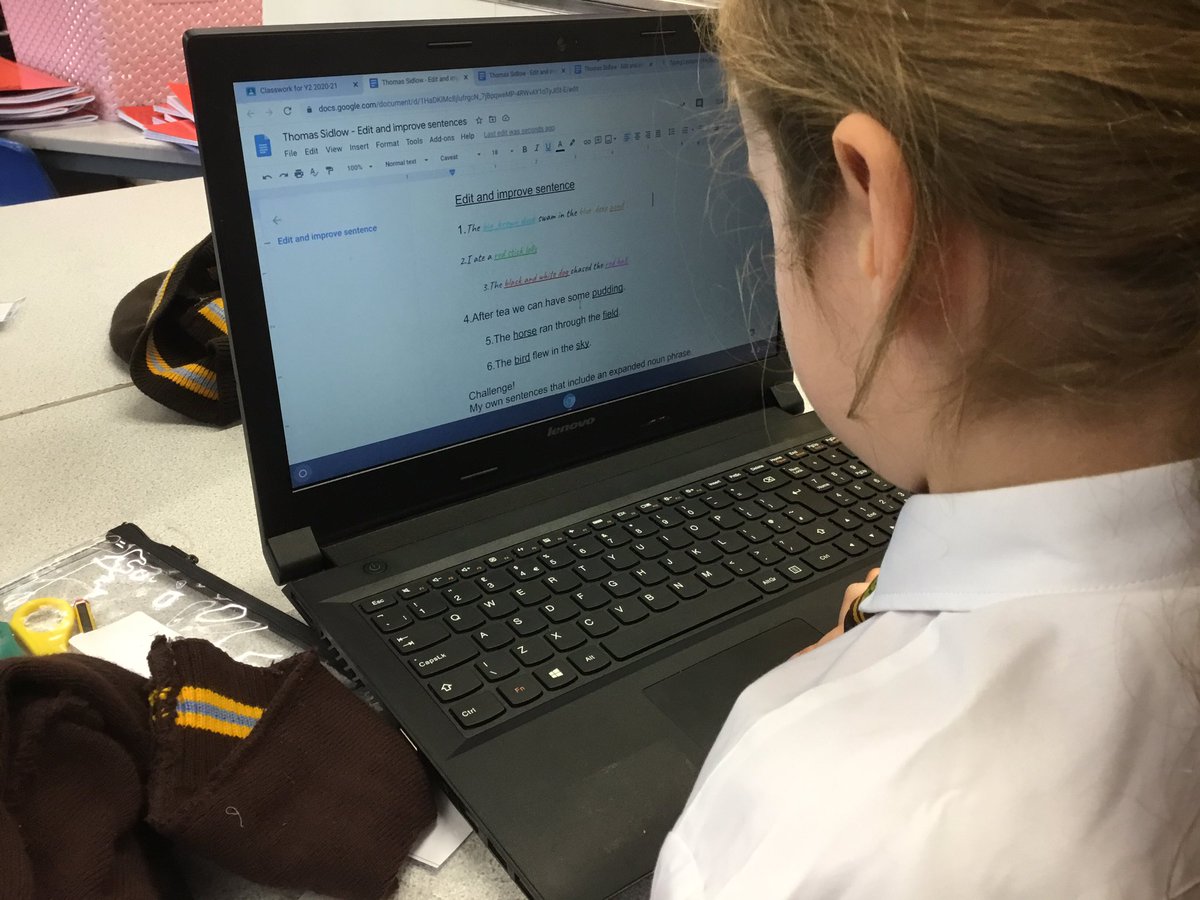 Foresight Education (@foresight_edu1) on Twitter photo Practising highlighting text to change its colour, with Year 2 today <a href="/StJosephsRCShaw/">St Joseph's RC Shaw</a> #ks1 #primarycomputing Practising highlighting text to change its colour, with Year 2 today <a href="/StJosephsRCShaw/">St Joseph's RC Shaw</a> #ks1 #primarycomputing