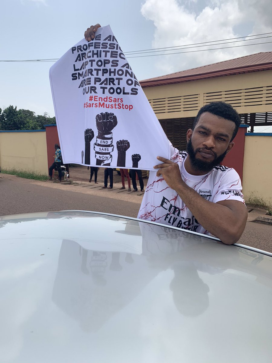 nelnel20's tweet photo. Men Dey!!! Enugu protest ! #enuguprotest #042Connect @edeafia14 @RexArmani @AdolphusChukwu4 @mac_phi @chydo_eldodo https://t.co/HthdZrvS1T