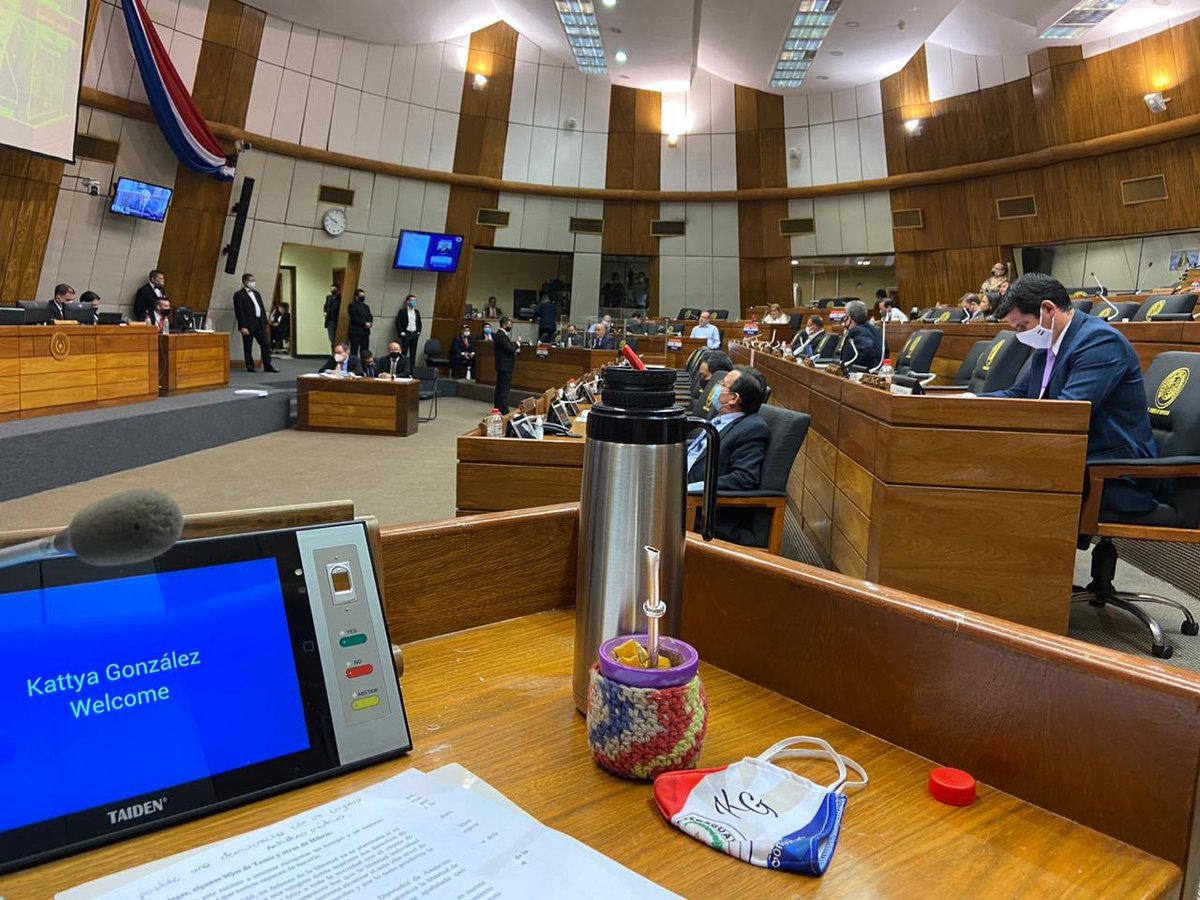 KattyaGonzalez9's tweet photo. Las personas de bien y con valores tienen que llenar este parlamento. Anímense gente, ustedes tienen que estar aquí para mejorar la clase política. Si tienen buenas intenciones, yo les voy a ayudar. https://t.co/M26gEo5EuW