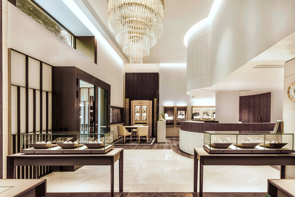 cppluxury's tweet photo. A. Stephanides opens brand new luxury watches & jewellery retail concept in Limassol
https://t.co/SviLLXY7S7
#Stephanides #AStephanides #Limassol #luxury #luxurystore #luxurywatches #luxuryretail #retailconcept #DobasAG #Dobas #DobasInteriorDesign https://t.co/HekzsdLNtz