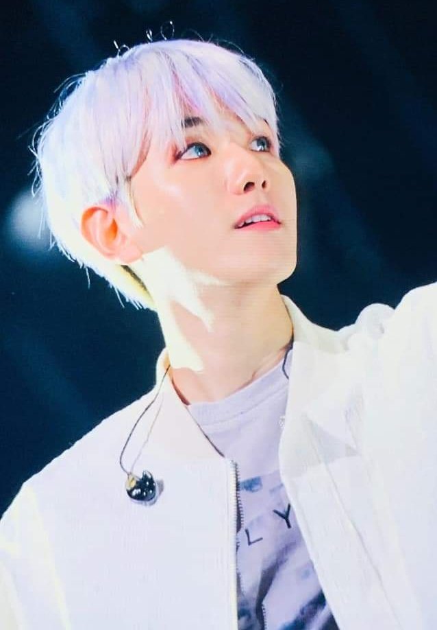 Thread by @XunKyoong, Each and every hair colour and style suits on  @B_hundred_Hyun so well [...]