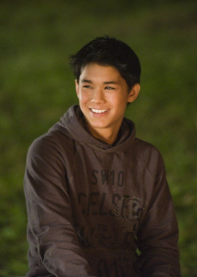 seth clearwater as the weasley twins (fred & george)