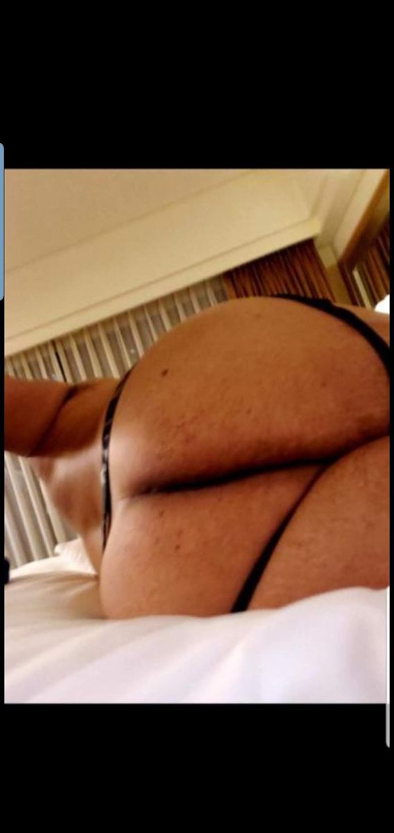islanderfreakd1's tweet photo. Can someone come fill me up. #dickneeded #wheremytops https://t.co/8hEMOqf0ls