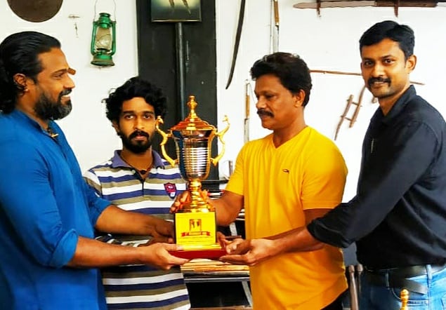 vpskalari's tweet photo. #kalarippayattu #kerala #keralatourism #malabar #martialarts #SelfDefense #art #Indian https://t.co/qVevzZc6Gv