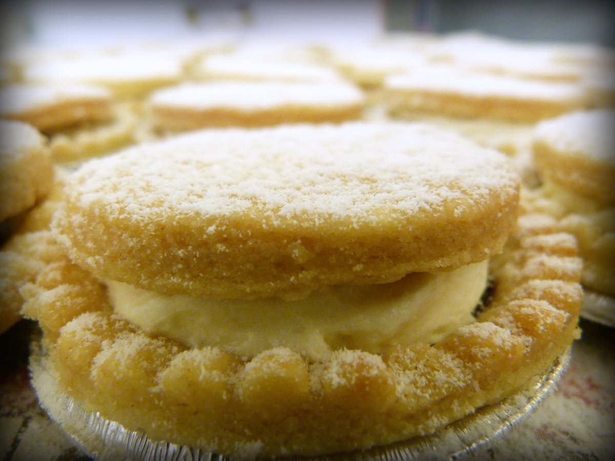 The Cake Shop Bedworth tweet media